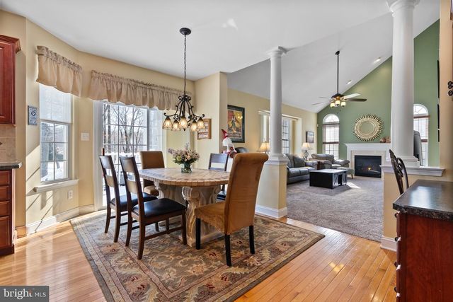 10 LAUREL WOOD CT, Laurel Springs, NJ 08021