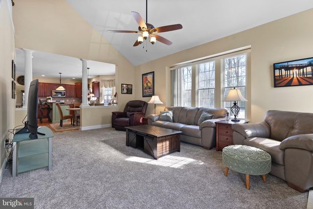 10 LAUREL WOOD CT, Laurel Springs, NJ 08021