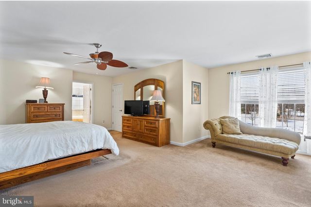 10 LAUREL WOOD CT, Laurel Springs, NJ 08021