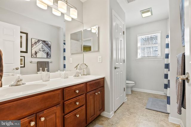 10 LAUREL WOOD CT, Laurel Springs, NJ 08021