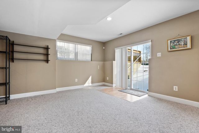 10 LAUREL WOOD CT, Laurel Springs, NJ 08021