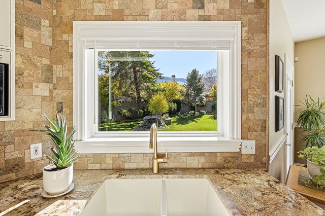 672 S ST JAMES PL, Cedar City, UT 84720