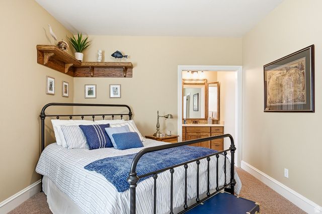 672 S ST JAMES PL, Cedar City, UT 84720