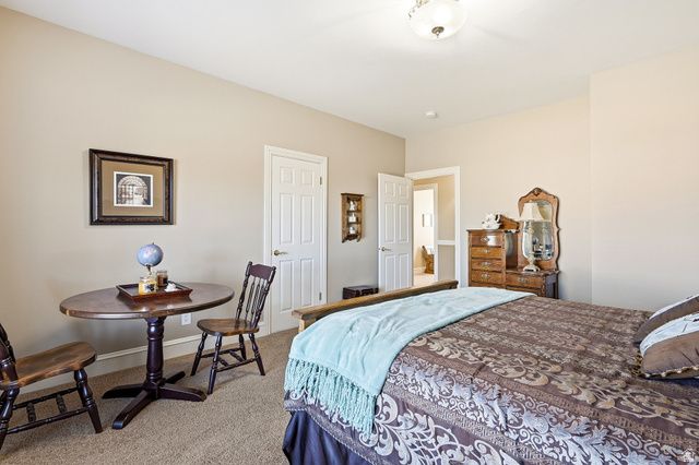 672 S ST JAMES PL, Cedar City, UT 84720