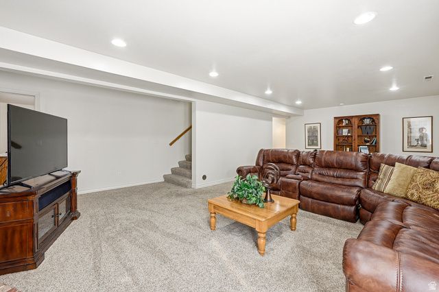 672 S ST JAMES PL, Cedar City, UT 84720