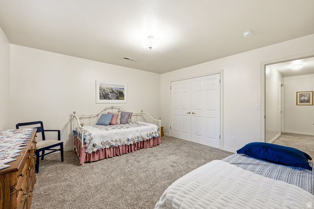 672 S ST JAMES PL, Cedar City, UT 84720