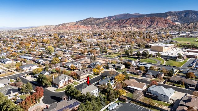 672 S ST JAMES PL, Cedar City, UT 84720