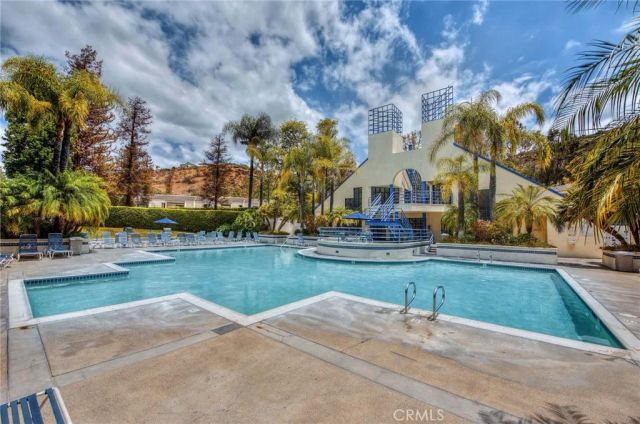 5825 E Creekside Avenue 9, Orange, CA 92869