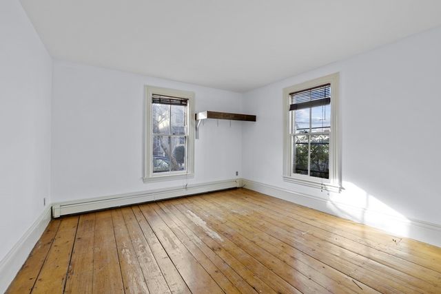 3 Pleasant Pl 3, Cambridge, MA 02139