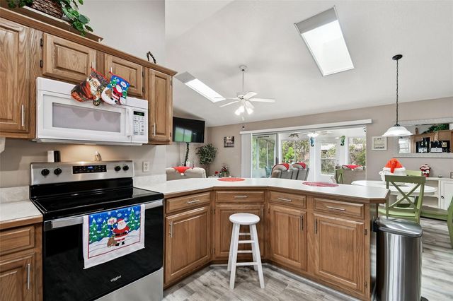 250 SUNRISE BOULEVARD, Debary, FL 32713