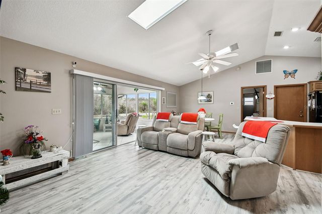 250 SUNRISE BOULEVARD, Debary, FL 32713