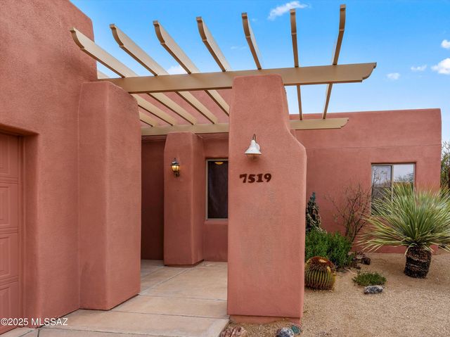7519 S Eliot Lane, Tucson, AZ 85747
