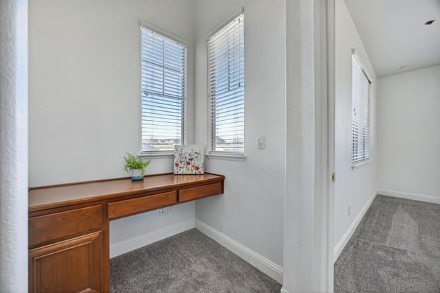 2439 Lincoln Air Park Dr, Lincoln, CA 95648