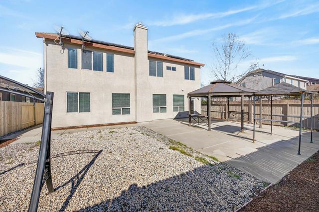 2439 Lincoln Air Park Dr, Lincoln, CA 95648