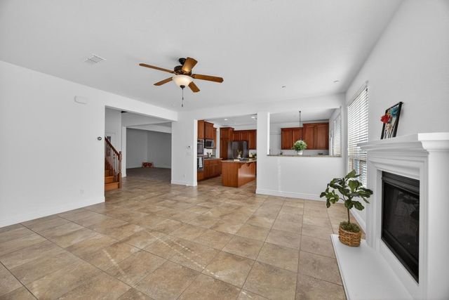 2439 Lincoln Air Park Dr, Lincoln, CA 95648