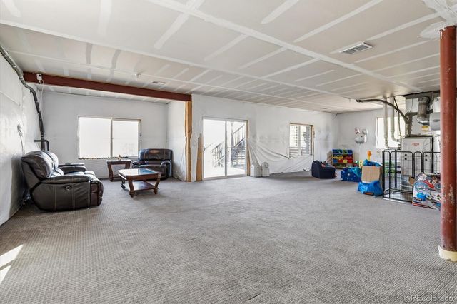 18655 W 93rd Avenue, Arvada, CO 80007