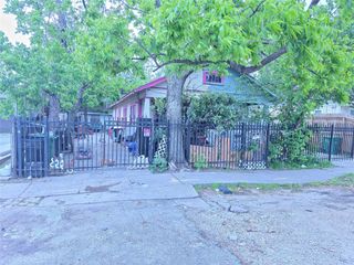 1006 Panama Street, Houston, TX 77009