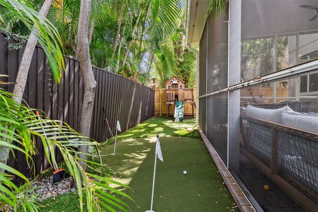 3401 W OAKELLAR AVENUE, Tampa, FL 33611