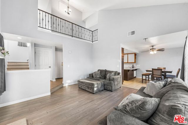 14200 Foothill Boulevard 30, Sylmar, CA 91342