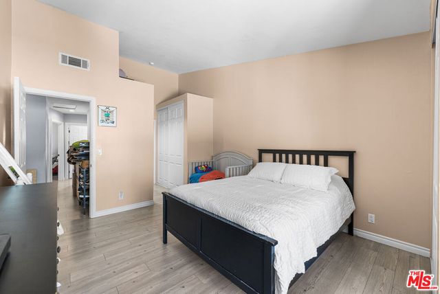 14200 Foothill Boulevard 30, Sylmar, CA 91342