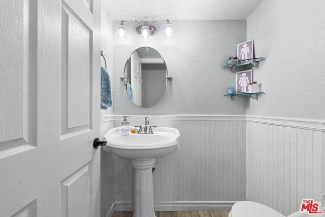 14200 Foothill Boulevard 30, Sylmar, CA 91342