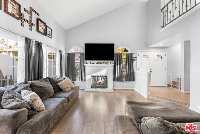 14200 Foothill Boulevard 30, Sylmar, CA 91342