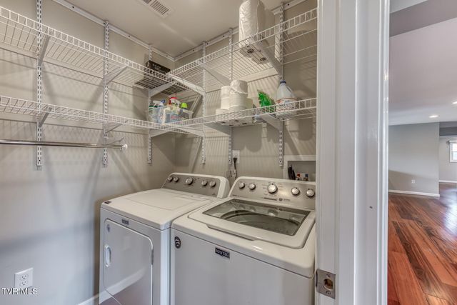 7067 Reedy Creek Road, Bristol, VA 24202