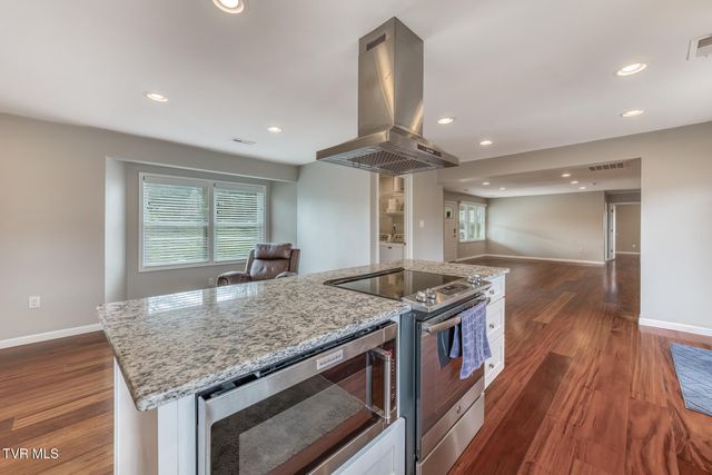 7067 Reedy Creek Road, Bristol, VA 24202