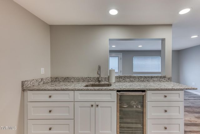 7067 Reedy Creek Road, Bristol, VA 24202