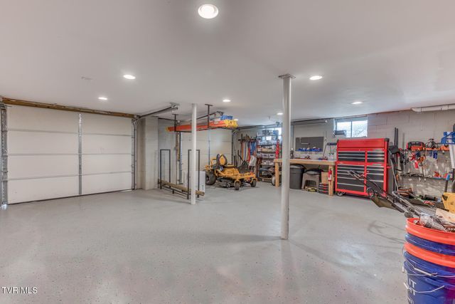 7067 Reedy Creek Road, Bristol, VA 24202