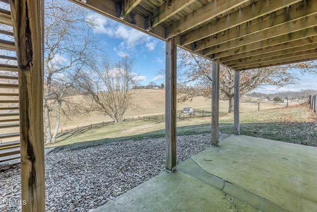 7067 Reedy Creek Road, Bristol, VA 24202