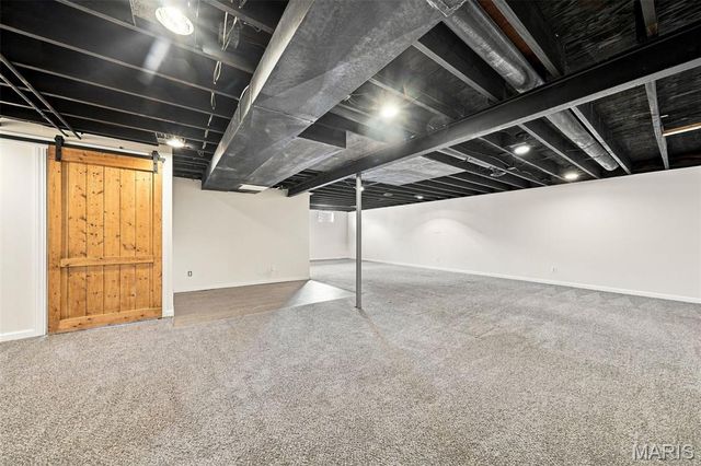 18 Spencers Crossing, St Peters, MO 63376