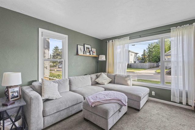 316 DOTY STREET, Kaukauna, WI 54130