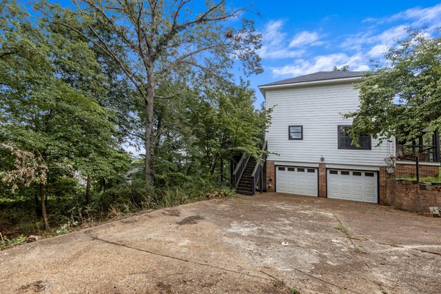9124 Quail Run Drive, Chattanooga, TN 37421