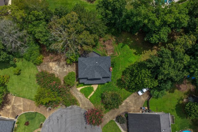9124 Quail Run Drive, Chattanooga, TN 37421