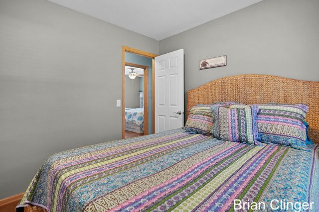 13452 152nd Avenue, Grand Haven, MI 49417