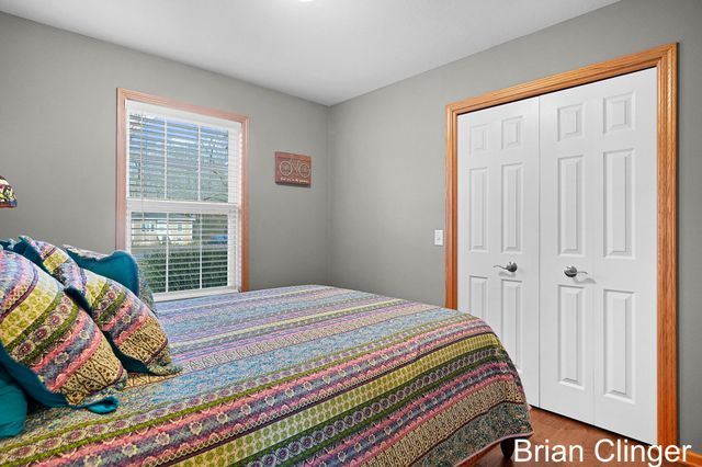 13452 152nd Avenue, Grand Haven, MI 49417