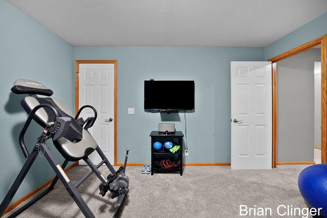 13452 152nd Avenue, Grand Haven, MI 49417