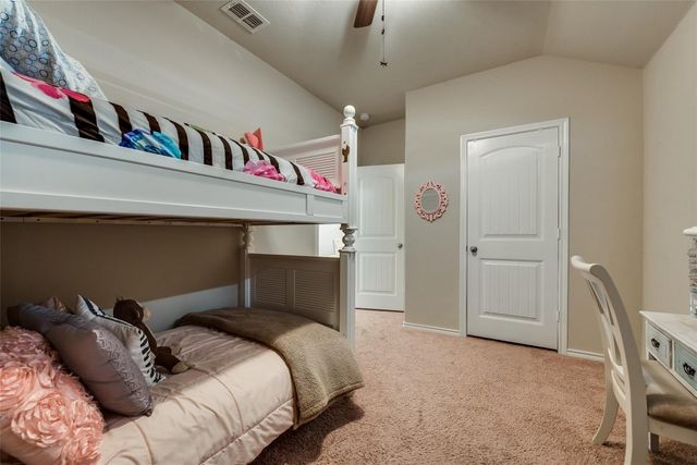 649 Clearbrook Street, Azle, TX 76020