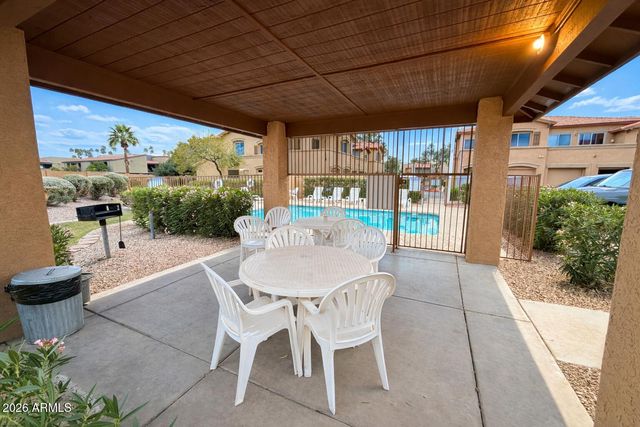 805 S SYCAMORE Avenue 216, Mesa, AZ 85202