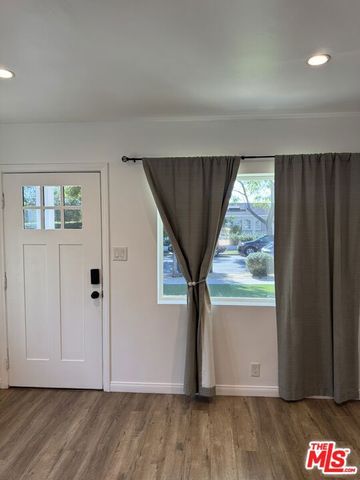 446 N California Street, Burbank, CA 91505
