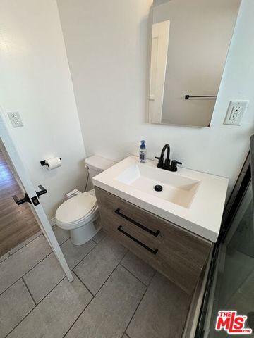 446 N California Street, Burbank, CA 91505