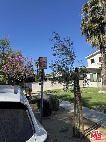 446 N California Street, Burbank, CA 91505