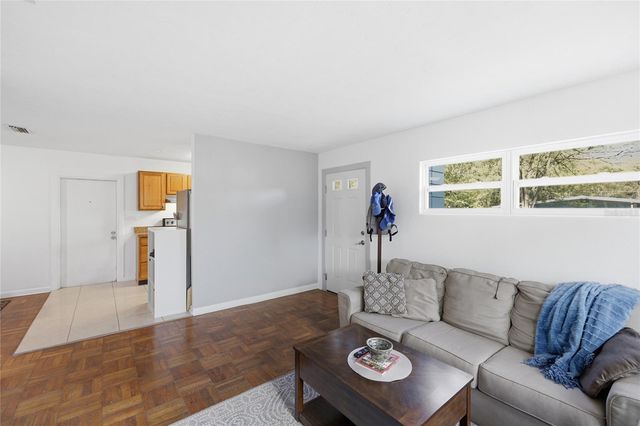 314 NW 36TH TERRACE, Gainesville, FL 32607