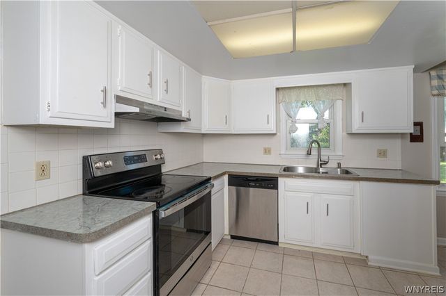 1042 Maple Road, Amherst, NY 14221