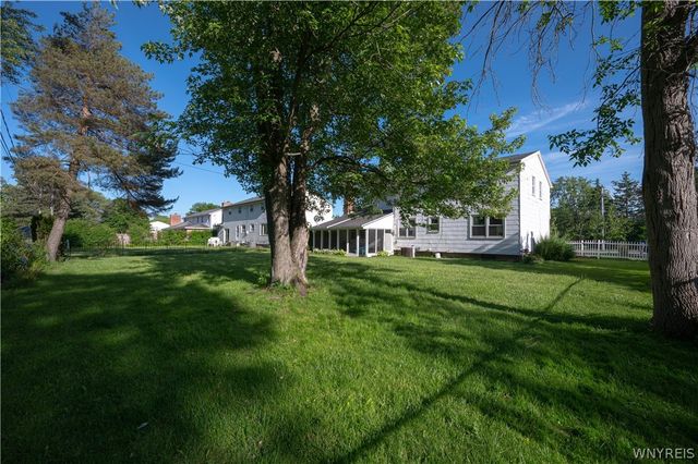 1042 Maple Road, Amherst, NY 14221