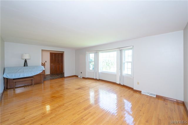 1042 Maple Road, Amherst, NY 14221