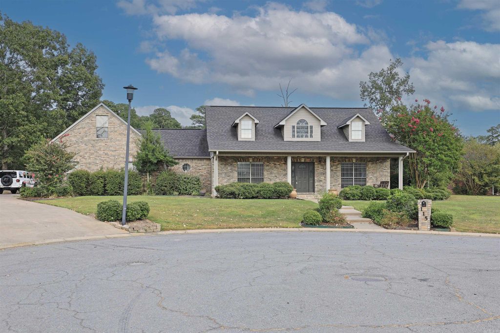 115 OVERLAND TRAIL, White Hall, AR 71602