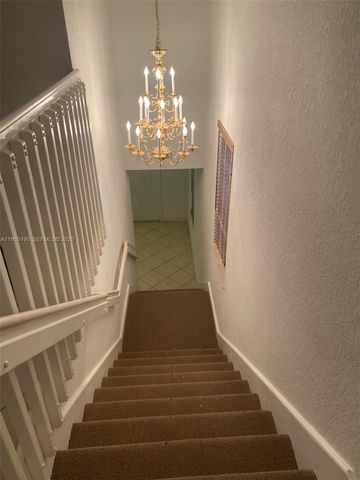 1659 Passion Vine Cir 18-4, Weston, FL 33326
