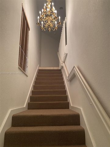 1659 Passion Vine Cir 18-4, Weston, FL 33326